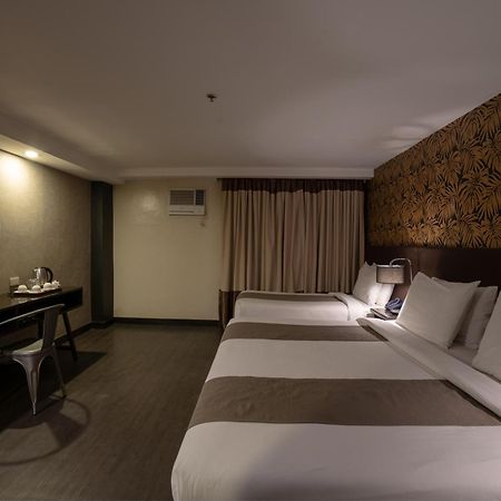 Gt Hotel Jaro Iloilo City Exterior photo