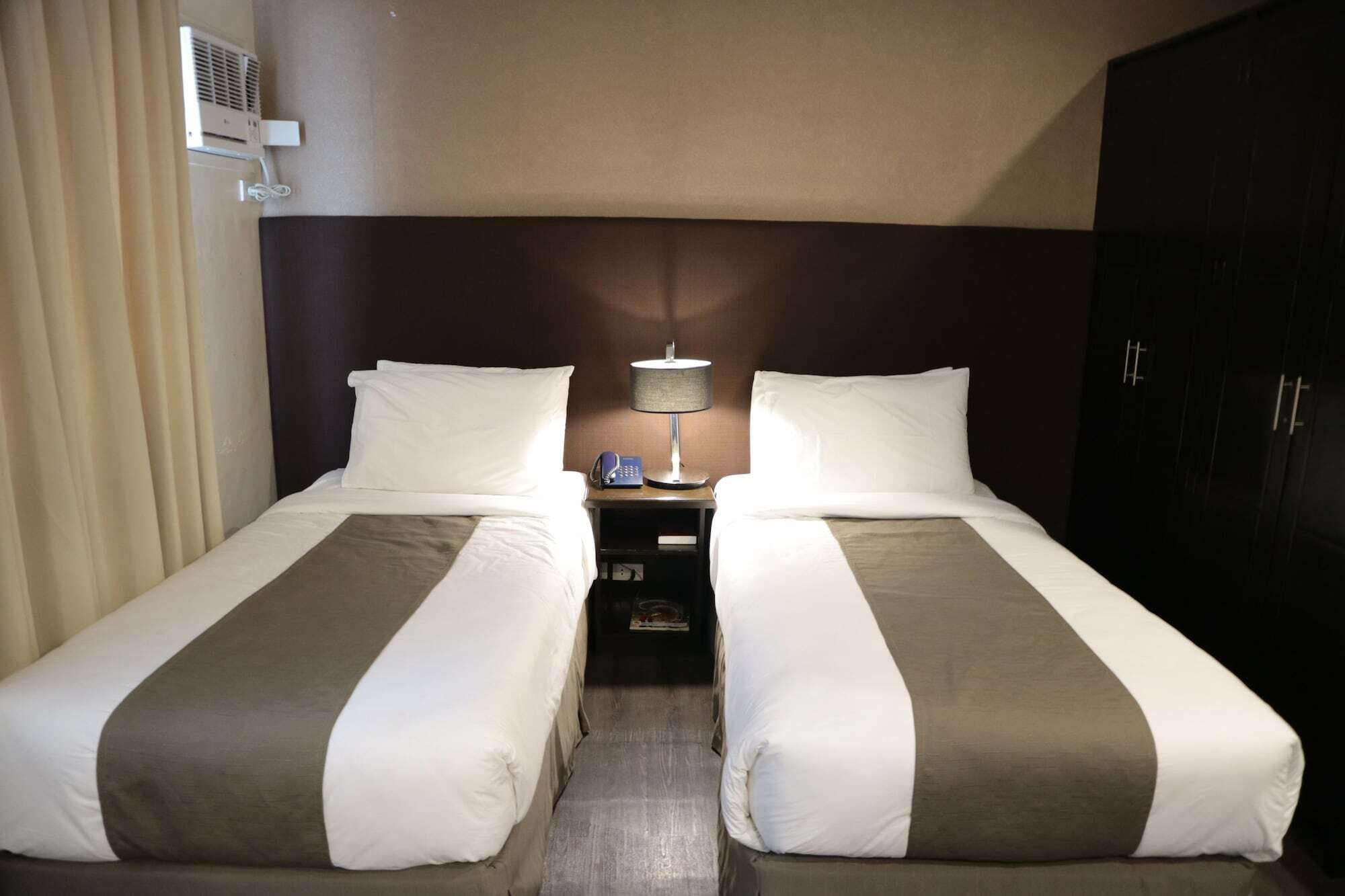 Gt Hotel Jaro Iloilo City Exterior photo